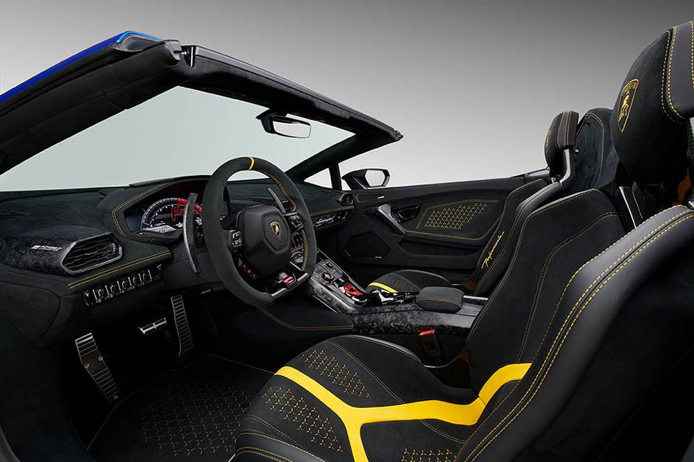 Siêu phẩm mui trần Lamborghini Huracan Performante Spyder vén màn lộ diện hình 3.