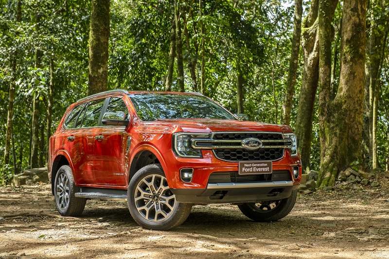 Ford Everest 2023 thế hệ mới ra mắt Việt Nam - thị trường quốc tế đầu tiên của Ford