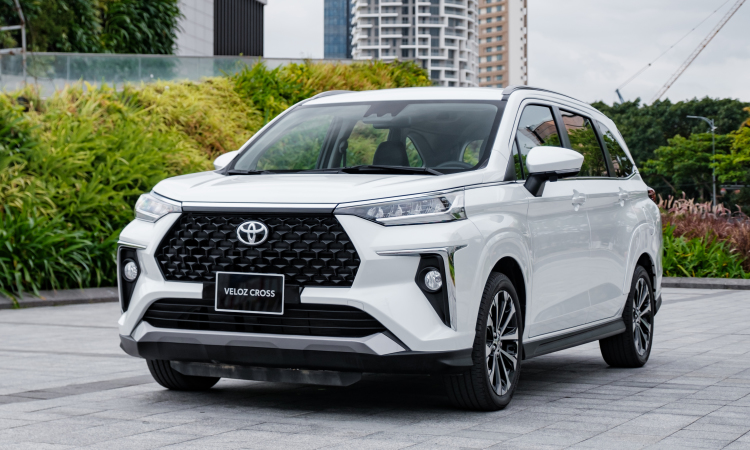 Toyota Việt Nam triệu hồi Veloz để thay thế đồng hồ táp lô
