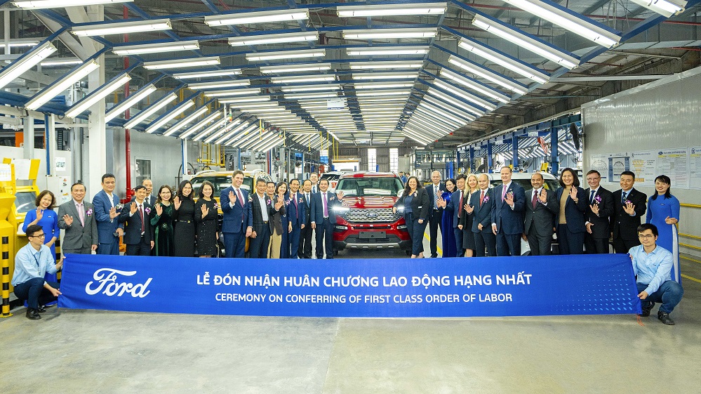 Ford Việt Nam vinh dự nhận Huân chương Lao động hạng Nhất