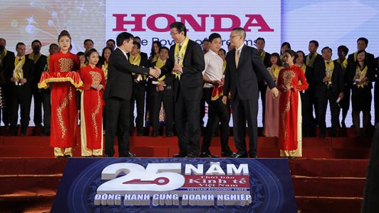 Honda Việt Nam nhận giải thưởng Rồng Vàng