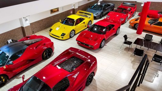 Choáng ngợp trước bộ sưu tập siêu xe Ferrari của đại gia Nhật Bản