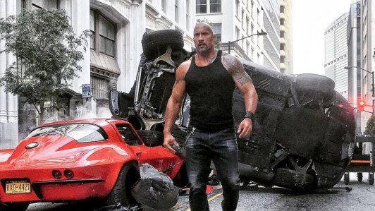 Trailer bom tấn Fast and Furious 8 dành cho người mê xe chính thức lên sóng