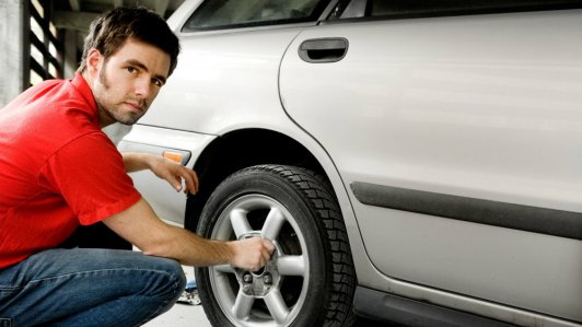 Chăm sóc lốp không đúng cách - Nguyên nhân gây tai nạn ô tô thảm khốc