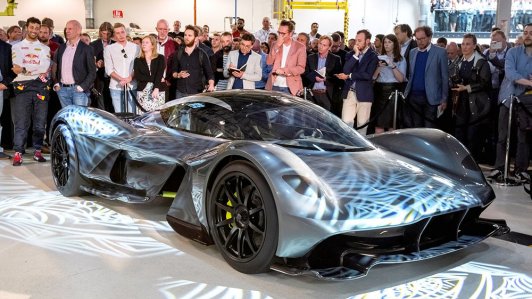 Xe đua F1 phải chào thua trước siêu phẩm mới của Aston Martin