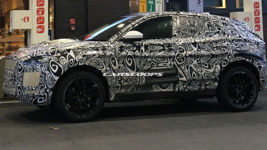 Bất ngờ bắt gặp mẫu SUV hoàn toàn mới của Jaguar