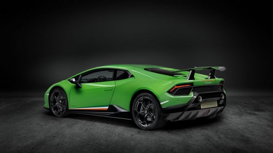 Lamborghini trình làng siêu xe Huracan Performante mạnh mẽ nhất
