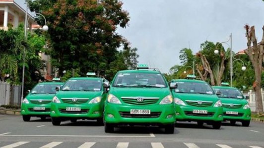 Đại chiến taxi: Mai Linh “quyết chiến” với Uber và Grab bằng 1000 xe thí điểm