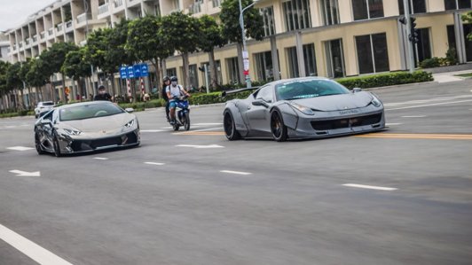 Cận cảnh bộ đôi Lamborghini và Ferrari độ “khủng” nhất Việt Nam