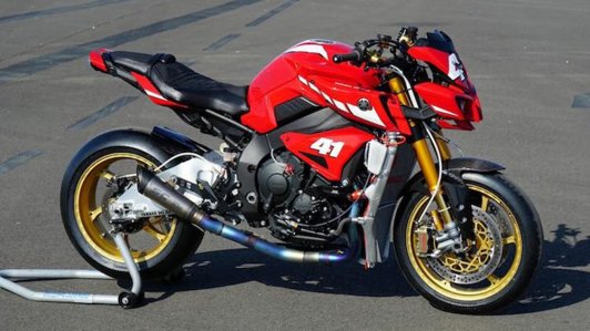 Siêu môtô Yamaha MT-10 "cực ngầu" nhờ đồ chơi khủng
