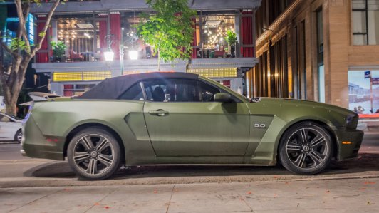 Ford Mustang bản đặc biệt xuất hiện trên đường phố Hà Nội