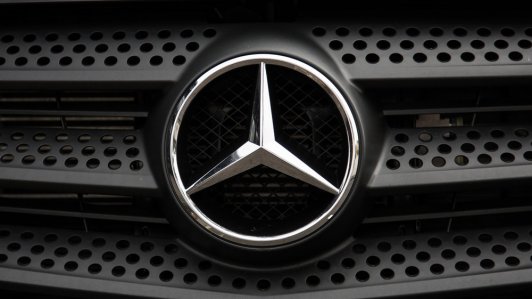 Mercedes-Benz triệu hồi hơn 3 triệu chiếc xe do khí thải