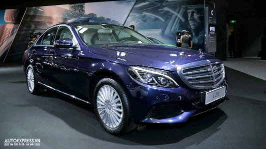 "Tiểu S-Class" Mercedes C250 Exclusive 2017 bất ngờ xuất hiện tại Hà Nội