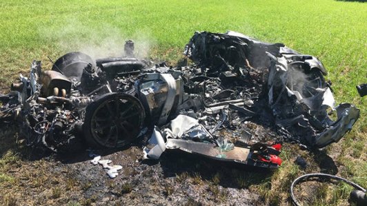 Hy hữu: Ferrari F430 Scuderia bị đốt cháy thành tro sau khi mua 1 tiếng