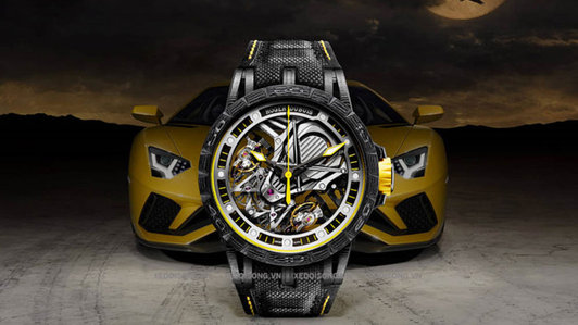 Cận cảnh siêu đồng hồ Roger Dubuis Lamborghini Aventador S giá hơn 4 tỉ đồng