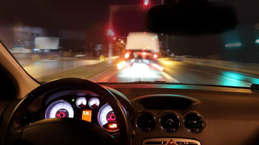 Những lưu ý giúp lái xe an toàn vào ban đêm