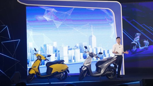 VinFast tiếp tục "đổ bộ" thị trường xe máy điện với 05 mẫu xe mới, sạc 1 lần đi 200 km
