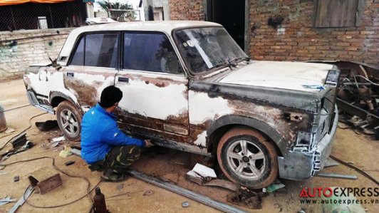 Thợ Việt “hô biến” Lada thành Rolls-Royce Phantom